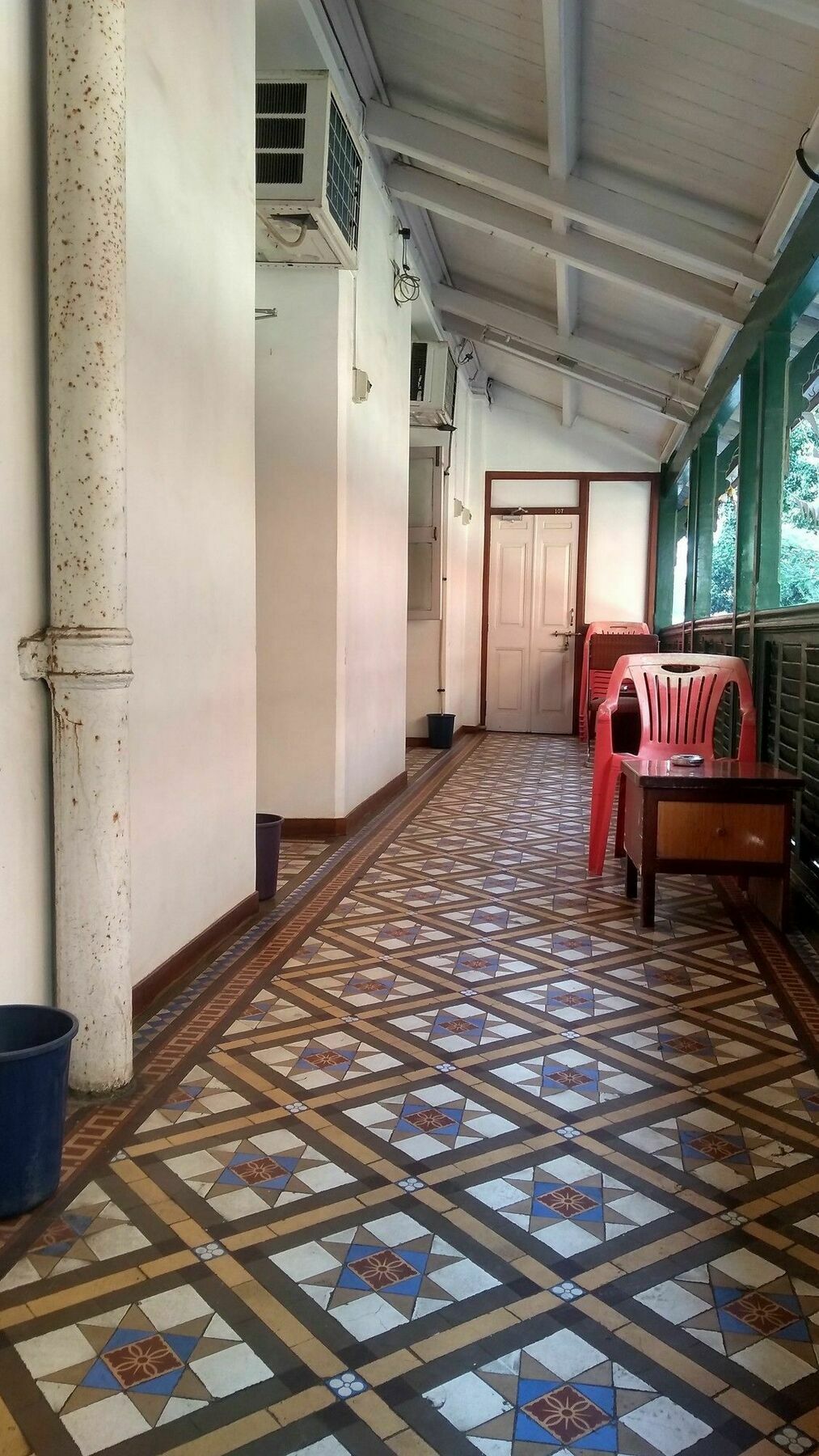 Carlton Hotel Mumbai - Behind Taj Mahal Palace Colaba Bombay Eksteriør billede
