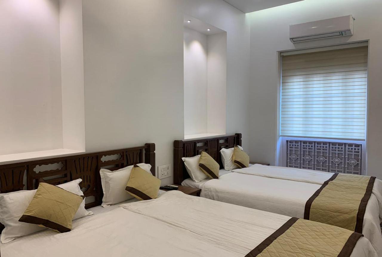 Carlton Hotel Mumbai - Behind Taj Mahal Palace Colaba Bombay Eksteriør billede